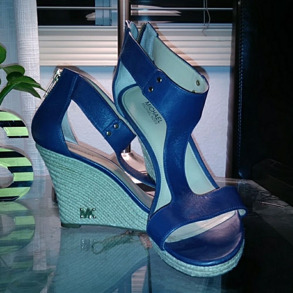 MK shoes